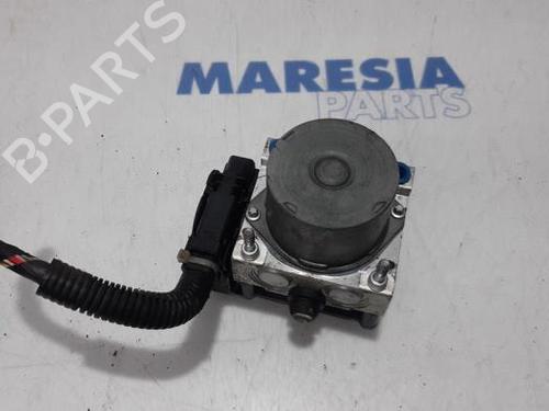 abs-pump-citroen-c1-pm_-pn_-2005-2006-2007-2008-2009-2010-2011-2012-2013-2014-31453838 main image