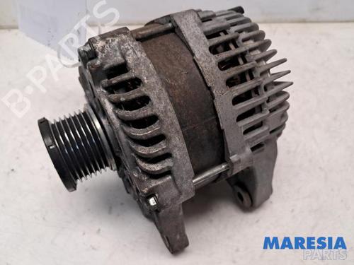Used Alternator RENAULT SCÉNIC III (JZ0/1_) 1.4 16V (JZ0F, JZ1V) (131 hp) 31487390