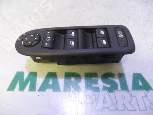 Used Switch CITROËN C5 III (RD_) 1.6 HDi 110 (RD9HL0, RD9HR8, RD9HRA) (112 hp) 31489379