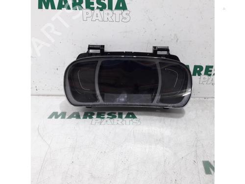 Used Instrument cluster RENAULT KADJAR (HA_, HL_) 1.2 TCe 130 (HLMR) (130 hp) 31420303