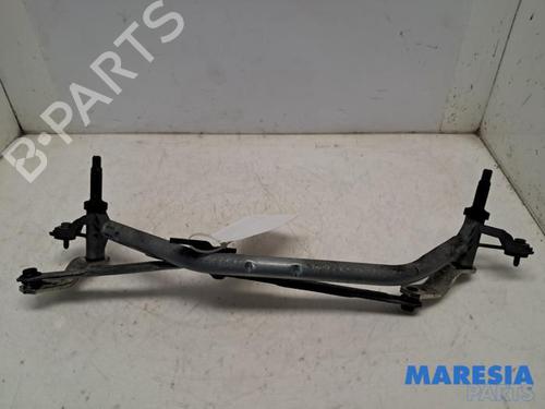 Used Front wipers mechanism PEUGEOT 208 I (CA_, CC_) 1.0 VTi (68 hp) 31520987