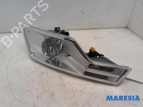 Used Left front fog light CITROËN C5 III (RD_) 2.0 16V (RDRFJC, RDRFJF) (140 hp) 31469100