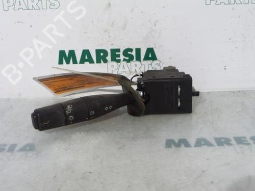 Used Steering column stalk FIAT SCUDO Van (220_) 2.0 JTD 16V (109 hp) 31521170