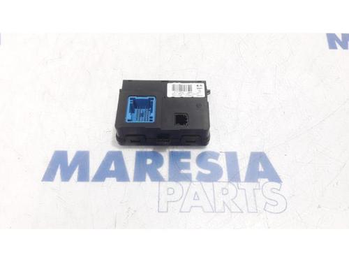 Used Electronic module PEUGEOT 308 SW II (LC_, LJ_, LR_, LX_, L4_) 1.6 BlueHDi 120 (120 hp) 31537318