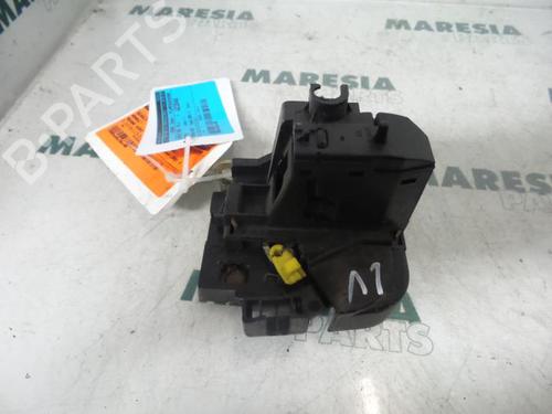electronic-module-renault-scenic-i-mpv-ja01_-fa0_-1999-2000-2001-2002-2003-2004-2005-2006-2007-2008-2009-2010-31430528 main image