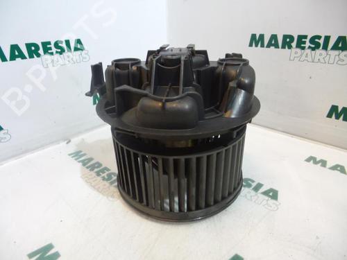 Used Heater blower motor RENAULT MEGANE II (BM0/1_, CM0/1_) 1.6 16V (BM0C, CM0C) (113 hp) 31437023