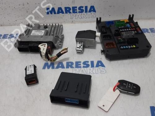 Used Engine control unit (ECU) PEUGEOT 508 SW I (8E_) 2.0 HDi RXH Hybrid4 (200 hp) 31395308