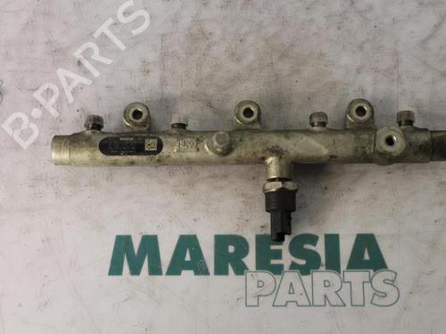 Used Injection rail CITROËN JUMPY I Van (BS_, BT_, BY_, BZ_) 2.0 HDi 95 (94 hp) 31472773