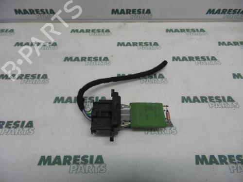 Used Electronic sensor FIAT 500 (312_) 1.2 LPG (312AXA1A) (69 hp) 31467038