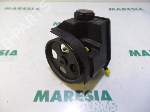 Used Steering pump PEUGEOT 206 Hatchback (2A/C) 1.4 i (75 hp) 31475182