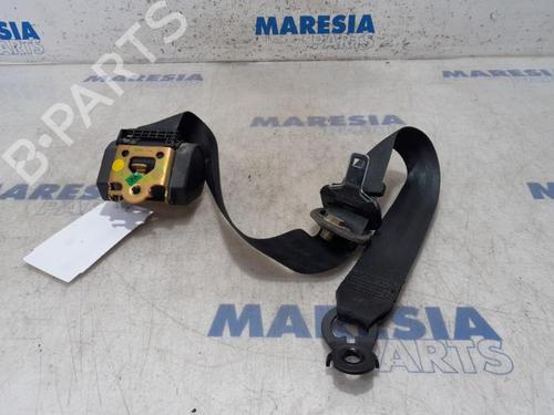 Used Front right seatbelt RENAULT TRAFIC II Van (FL) 2.5 dCi 135 (FL0D) (135 hp) 31457178