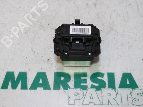 Used Electronic sensor RENAULT MEGANE III Grandtour (KZ0/1) 1.5 dCi (KZ09, KZ0D, KZ1G, KZ29, KZ14, KZ1W, KZ10, KZ1F,... (110 hp) 31450719