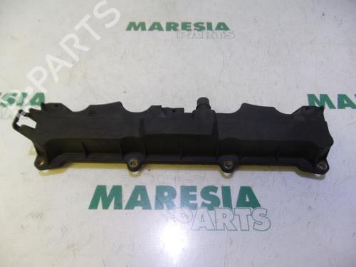 Used Valve cover CITROËN C3 I (FC_, FN_) 1.6 16V (109 hp) 31488127