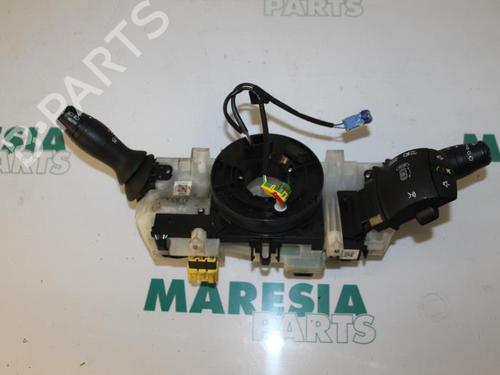 Used Switch Switch RENAULT MEGANE III Grandtour (KZ0/1) 1.5 dCi (KZ0C, KZ1A) (90 hp) 31461683 31461683
