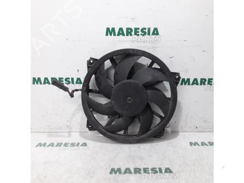 Used Pipe Pipe CITROËN BERLINGO Box Body/MPV (B9) 1.6 HDi / BlueHDi 75 (75 hp) 31389558 31389558