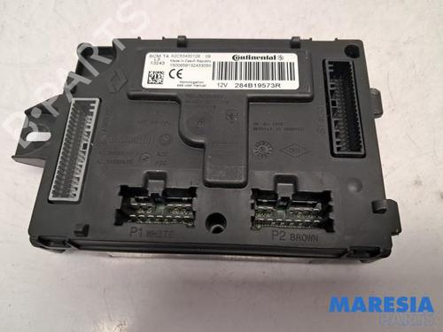 Engine control unit (ECU) RENAULT CAPTUR I (J5_, H5_) 0.9 TCe 90 | BP31485192M57 