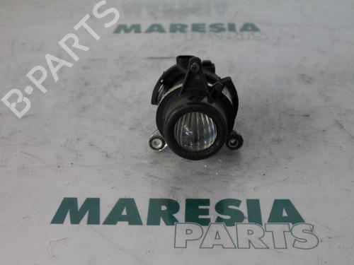 Feu de brouillard avant gauche LANCIA YPSILON (312_) 0.9 TwinAir (312.PXG11, 312.PXG1A, 312.YXG11, 312.YXG1A) (86 hp) 31524419