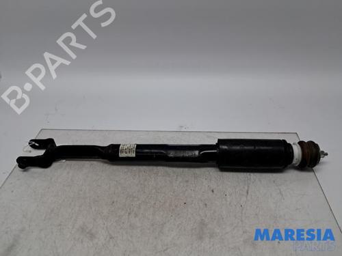 Used Right rear shock absorber Right rear shock absorber 37524400 37524400