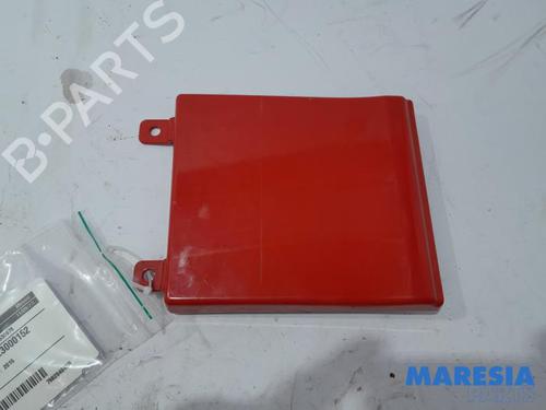 autre-renault-trafic-iii-van-fg_-2014-31437329 main image