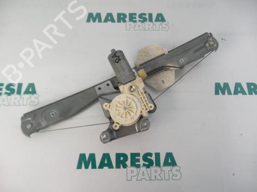 Used Rear right window mechanism RENAULT CLIO II (BB_, CB_) 1.6 16V (BB01, BB0H, BB0T, BB14, BB1D, BB1R, BB2KL, BB3G... (107 hp) 31506459