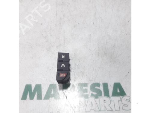 Used Switch CITROËN C5 III (RD_) 2.0 HDi 140 (RDRHF8, RDRHFA, RDRHA8, RDRHAJ) (140 hp) 31536673