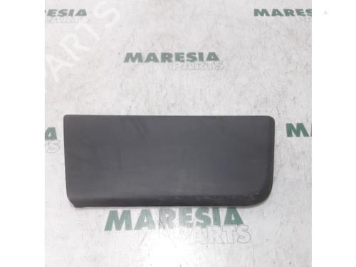 Used Door moulding trim FIAT DUCATO Van (250_) 115 Multijet 2,0 D (116 hp) 31514163