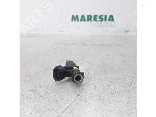 Used Injector CITROËN BERLINGO MULTISPACE (B9) 1.6 VTi 95 (98 hp) 31477376