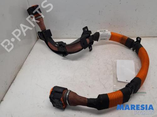 BP31421582E12 main image