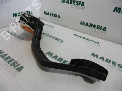 Used Electronic module FIAT DOBLO MPV (119_, 223_) 1.9 JTD (105 hp) 31478515