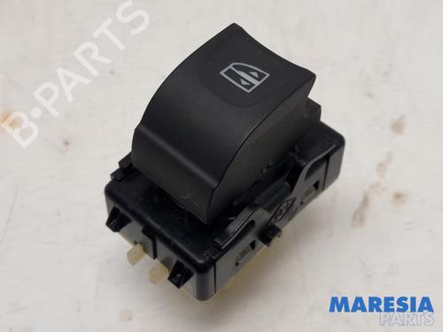 Comutador RENAULT CAPTUR I (J5_, H5_) 0.9 TCe 90 (90 hp) 31520774
