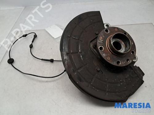 Mangueta delantera derecha Mangueta delantera derecha ALFA ROMEO GIULIETTA (940_) 1.8 TBi (940FXC1A) (235 hp) 37236438 37236438
