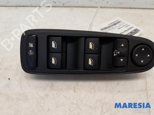 Used Switch CITROËN C4 Grand Picasso I (UA_) 2.0 i 16V (140 hp) 31480254