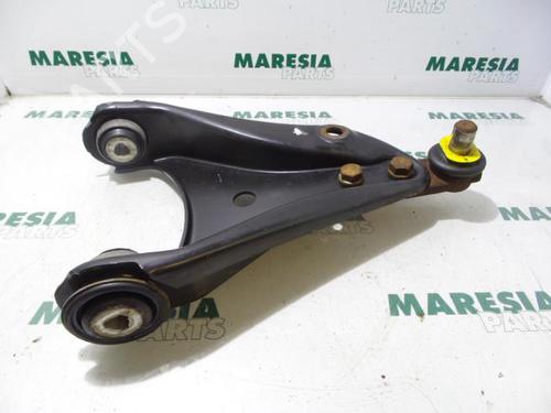 left-front-suspension-arm-renault-twingo-ii-cn0_-2007-31416160 main image