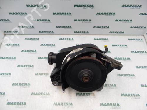 Used Steering pump RENAULT SAFRANE I (B54_) 2.2 (B543) (137 hp) 31522932