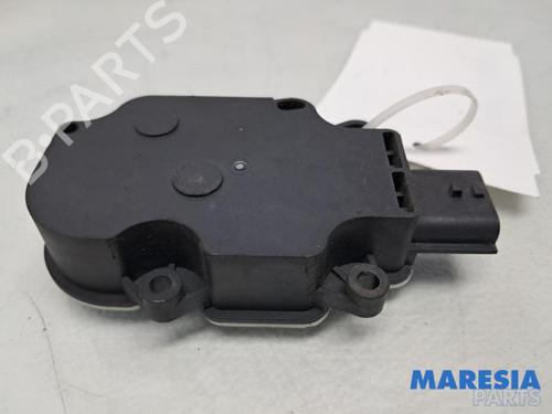 Used Pipe RENAULT MEGANE IV Hatchback (B9A/M/N_) 1.2 TCe 130 (B9MR) (130 hp) 31482674