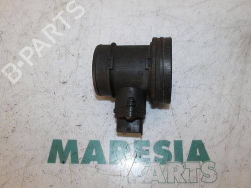 mass-air-flow-sensor-alfa-romeo-166-936_-1998-1999-2000-2001-2002-2003-2004-2005-2006-2007-31483769 main image