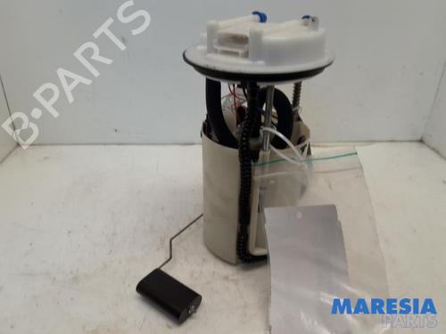 Used Fuel pump FIAT FIORINO Box Body/MPV (225_) 1.3 D Multijet (225BXD1A, 225BXB1A, 225BXB11) (75 hp) 31501640