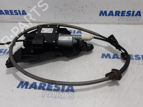 Used Electric handbrake PEUGEOT 3008 I MPV (0U_) 1.6 THP (150 hp) 31413311