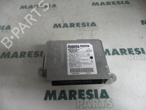 Used ECU airbags RENAULT SCÉNIC II (JM0/1_) 1.9 dCi (JM0G, JM12, JM1G, JM2C) (120 hp) 31496261