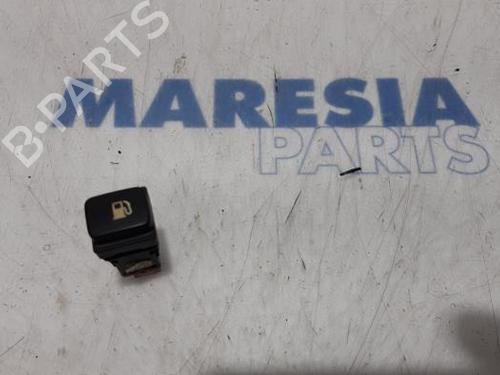 switch-citroen-c4-grand-picasso-i-ua_-2006-2007-2008-2009-2010-2011-2012-2013-31524078 main image