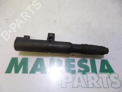 Used Ignition coil RENAULT SCÉNIC II (JM0/1_) 2.0 (JM05, JM0U, JM1N, JM1U, JM2V) (135 hp) 31400300