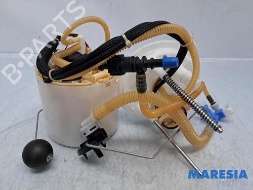 Used Fuel pump ALFA ROMEO GIULIA (952_) 2.9 Quadrifoglio (952AAM24) (510 hp) 31471337