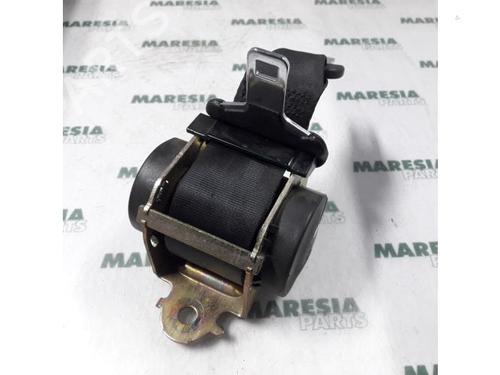 Used Rear center seatbelt PEUGEOT 607 (9D, 9U) 2.2 16V (158 hp) 31431496