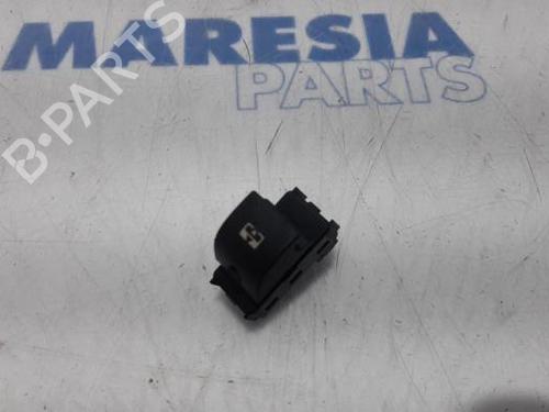 Used Switch PEUGEOT 5008 (0U_, 0E_) 1.6 16V (120 hp) 31505800