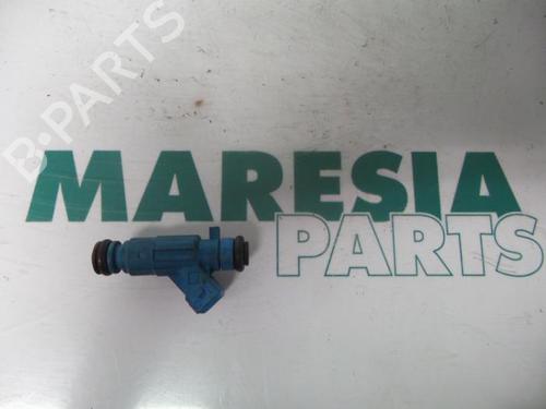 Used Injector FIAT PUNTO (188_) 1.2 16V 80 (188.233, .235, .253, .255, .333, .353, .639,... (80 hp) 31402595