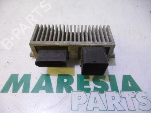 Used Electronic sensor RENAULT GRAND SCÉNIC III (JZ0/1_) 1.5 dCi (JZ09, JZ0D, JZ10, JZ14, JZ1G, JZ29, JZ2C) (110 hp) 31527799