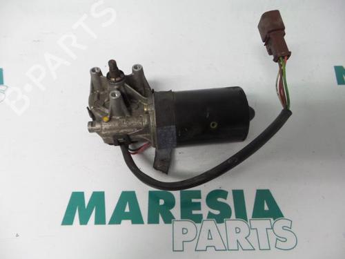 Used Front wiper motor CITROËN XSARA PICASSO (N68) 1.8 16V (115 hp) 31525870
