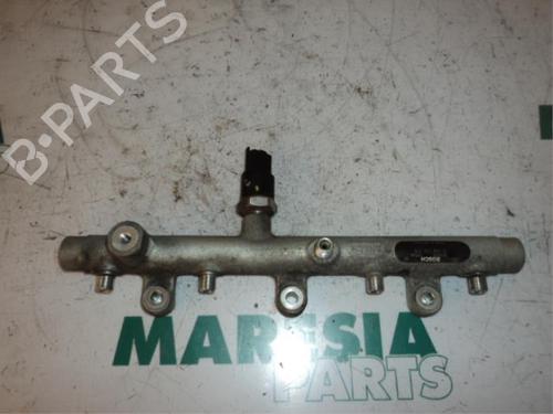 Used Injection rail CITROËN XANTIA Break (X1_, X2_) 2.0 HDI 90 (90 hp) 32197450