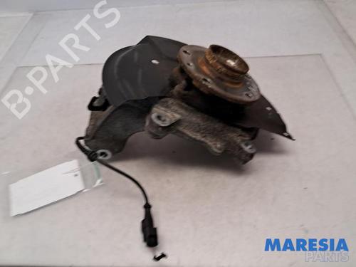 Used Left front steering knuckle RENAULT SCÉNIC IV (J9_) 1.3 TCe 140 (140 hp) 31489496