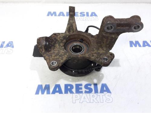 Used Left front steering knuckle RENAULT MEGANE III Grandtour (KZ0/1) 1.5 dCi (KZ0C, KZ1A) (90 hp) 31509358